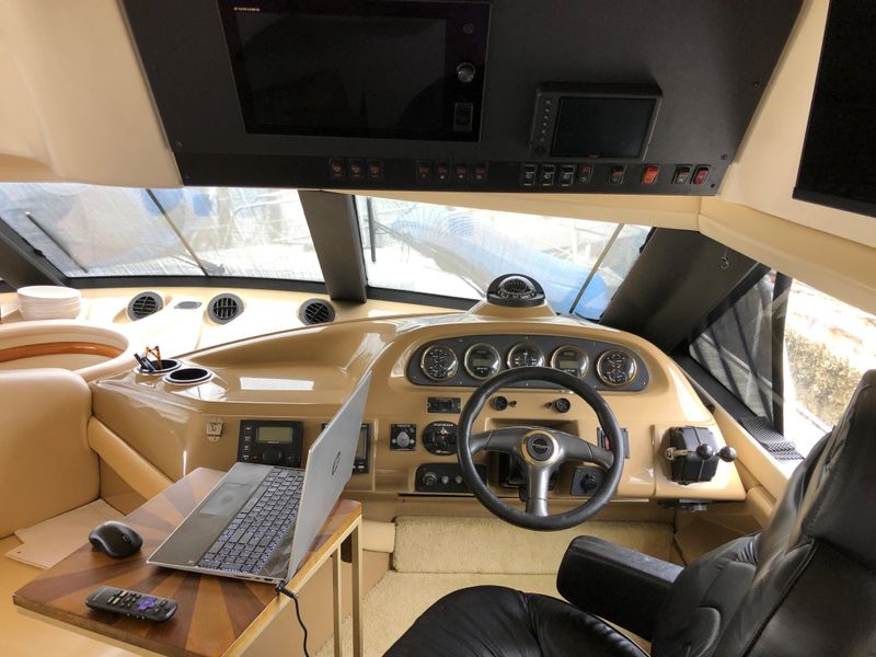 2003 Carver 450 Voyager Pilothouse
