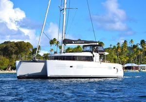 2017 Lagoon 400 S2