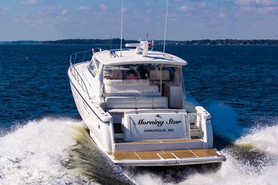 Yacht
