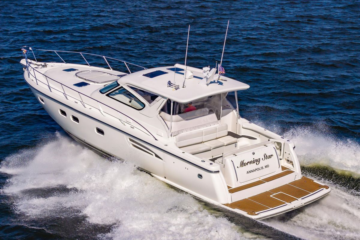 2002 Tiara Yachts 52 
