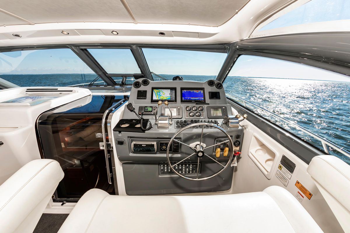 2002 Tiara Yachts 52 