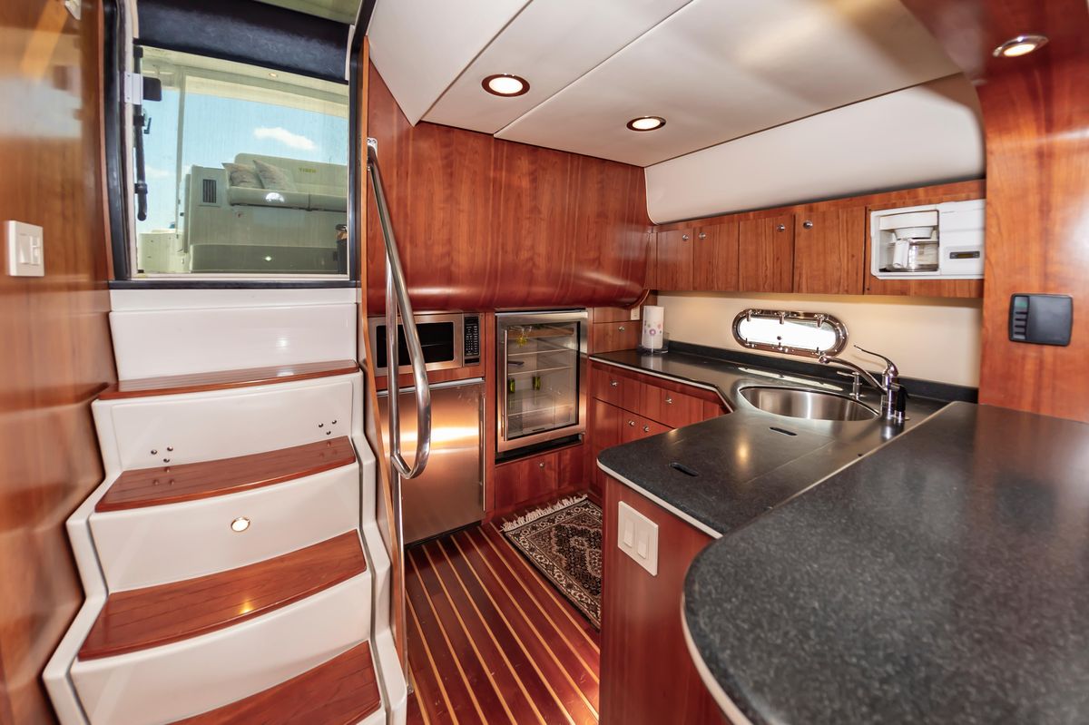 2002 Tiara Yachts 52 