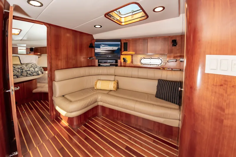 Morningstar Yacht Photos Pics 