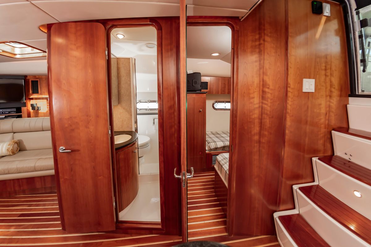 2002 Tiara Yachts 52 