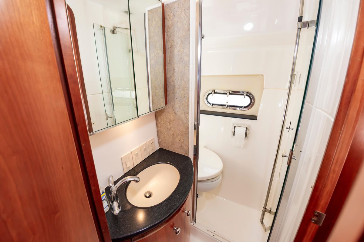 2002 Tiara Yachts 52 