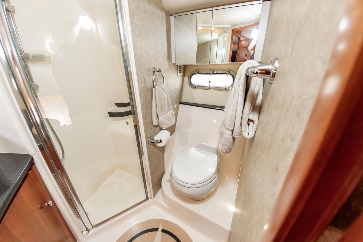 2002 Tiara Yachts 52 