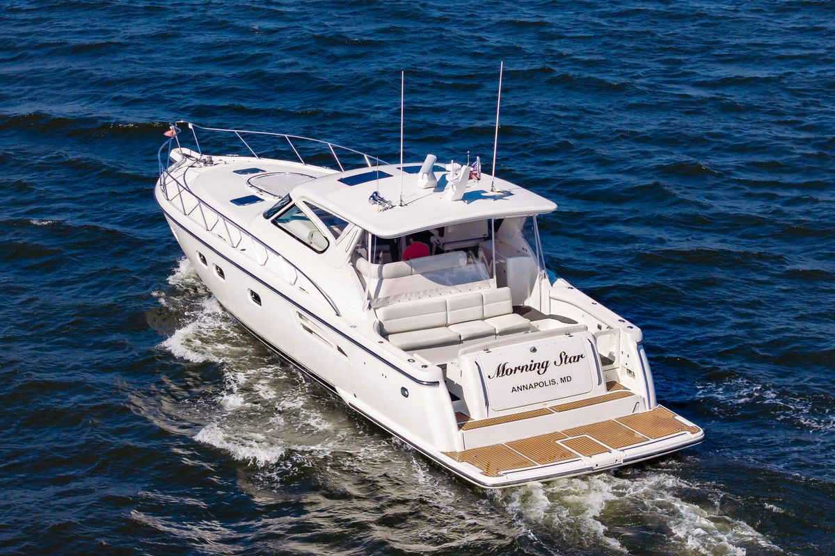 2002 Tiara Yachts 52 