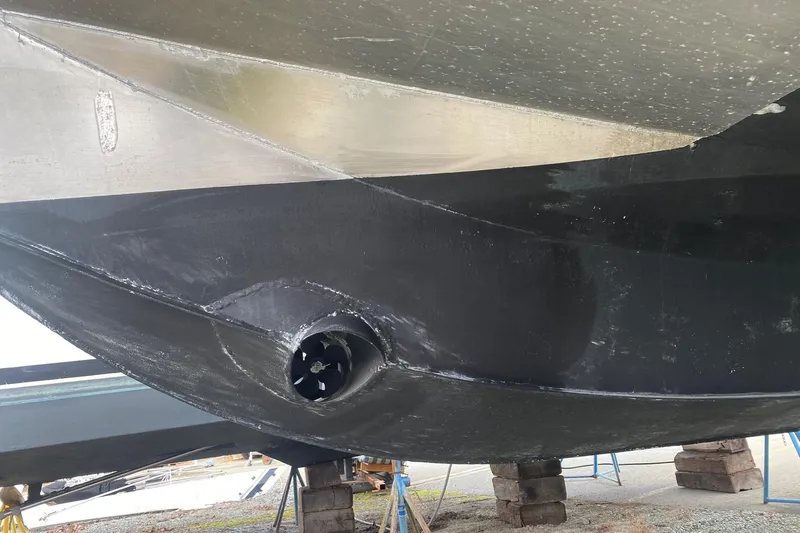 Apollo Axon Yacht Photos Pics 