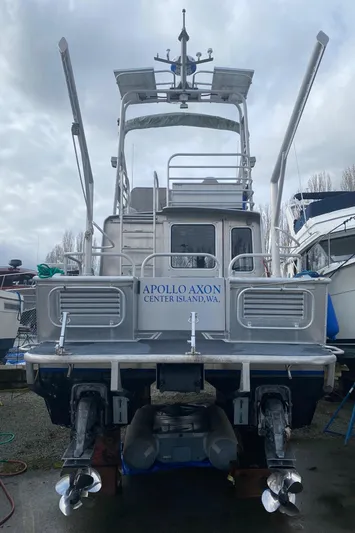 Apollo Axon Yacht Photos Pics 