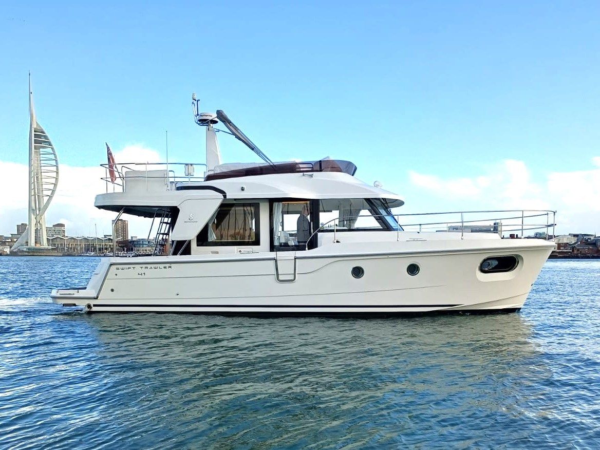 2020 Beneteau Swift Trawler 41 Fly