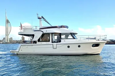 Beneteau Swift Trawler 41 Fly