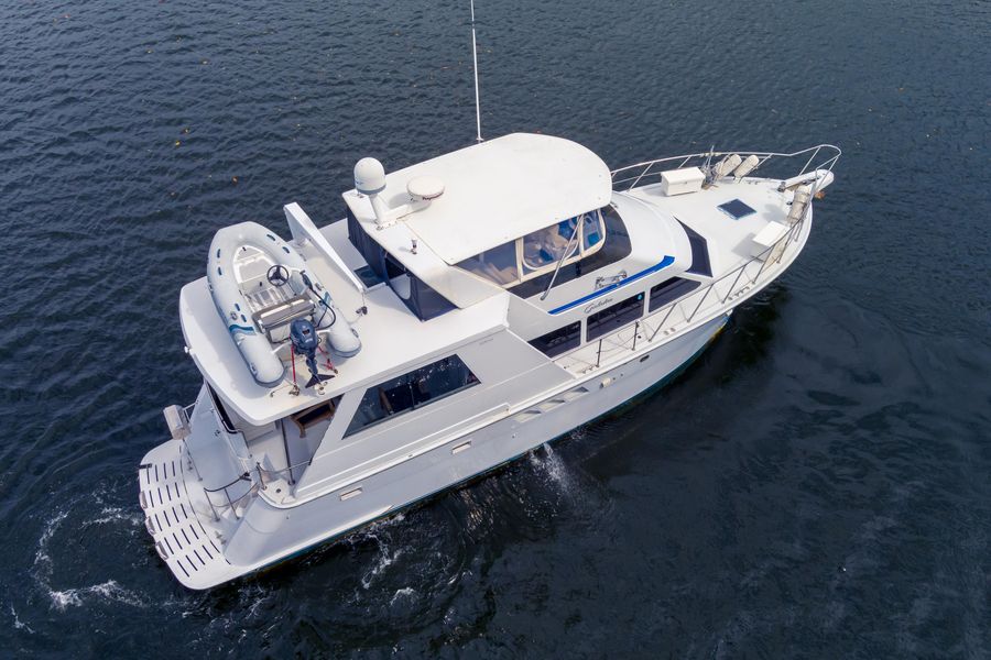 1999 Hatteras Motor Yacht
