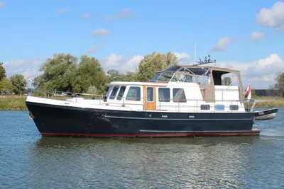 1997 Hellingskip 1300 AK