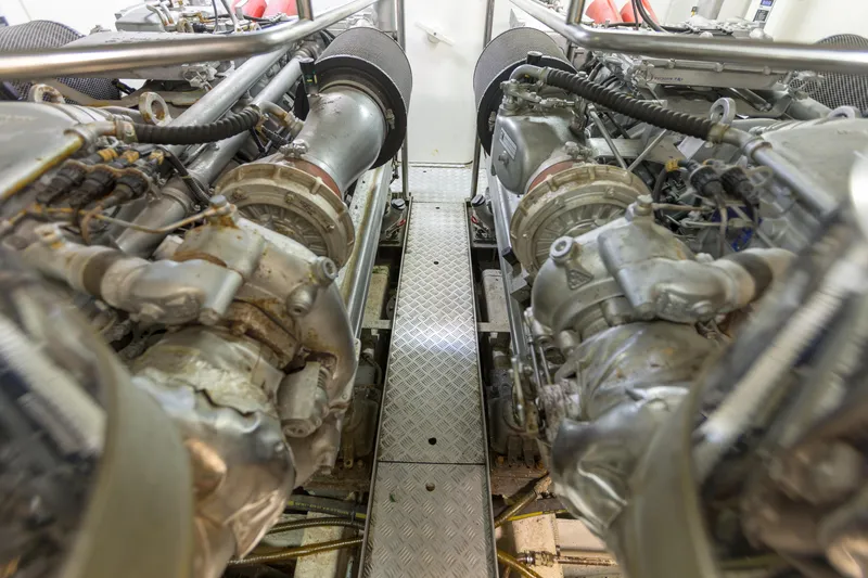 Hermes Yacht Photos Pics 