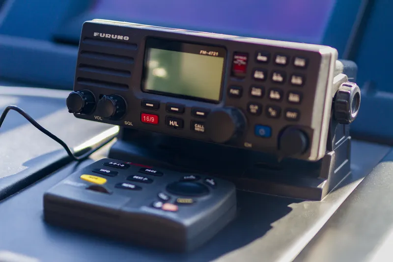 Hermes Yacht Photos Pics 2004 Sanlorenzo Hermes Helm 6