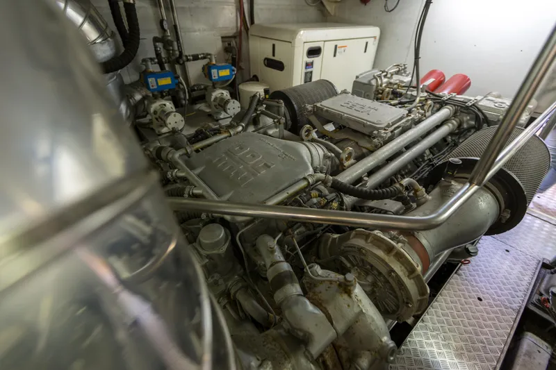 Hermes Yacht Photos Pics 