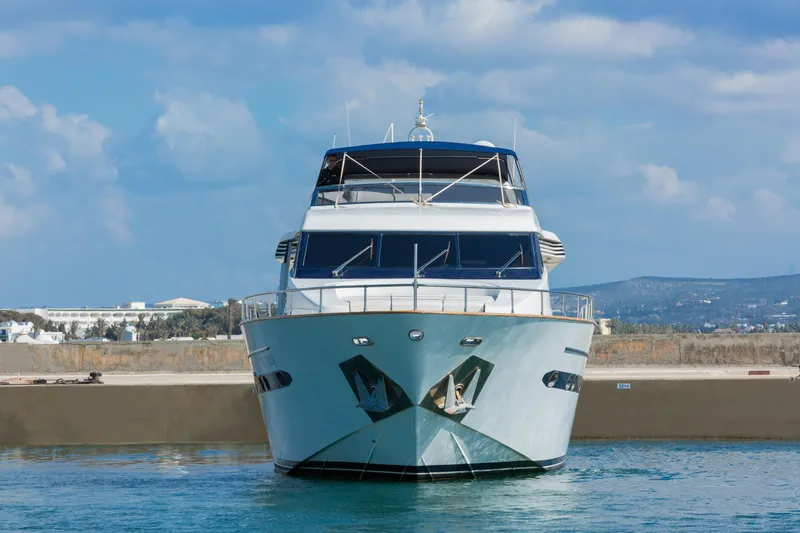 Hermes Yacht Photos Pics 