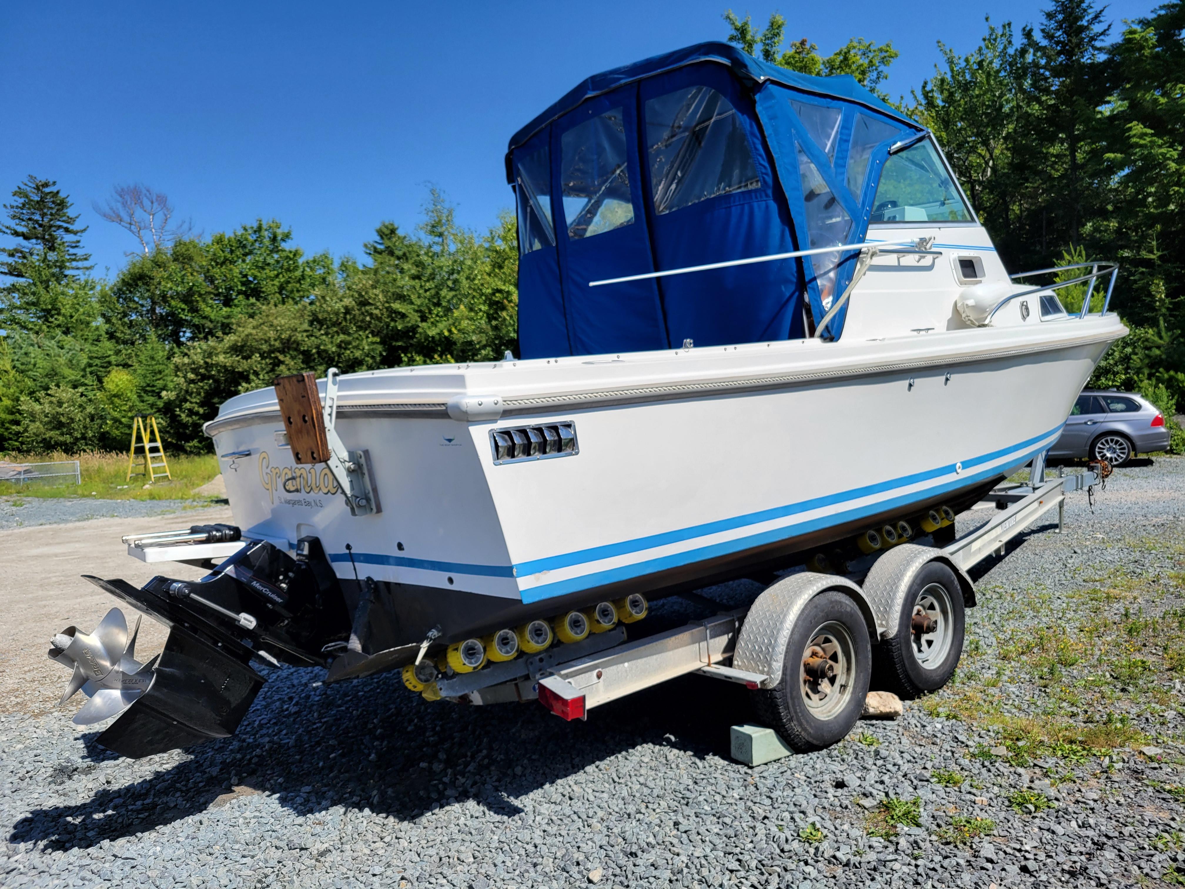 1987 Limestone 24 Express Personal Watercraft for sale - YachtWorld