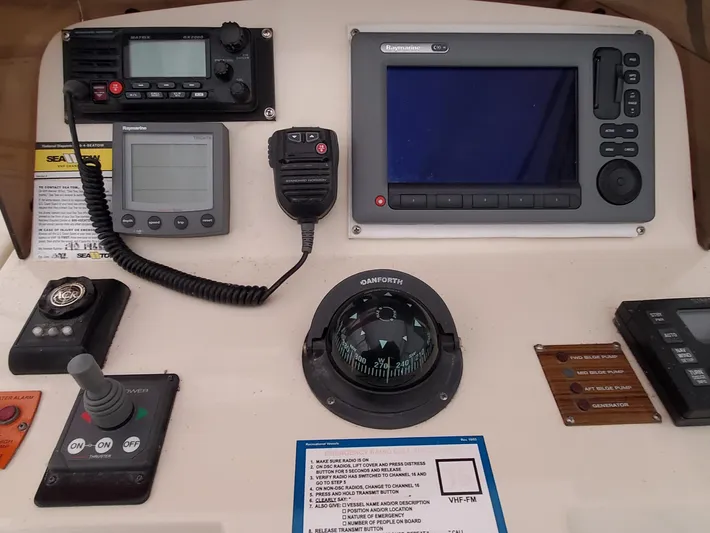 Knot A Care Yacht Photos Pics 