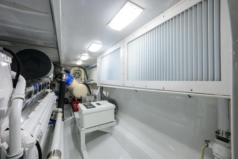 Pescaria Yacht Photos Pics 