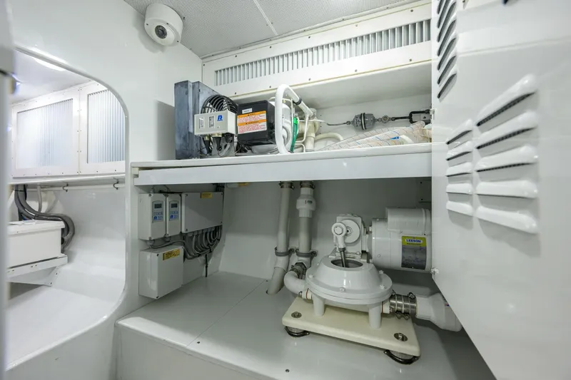 Pescaria Yacht Photos Pics 