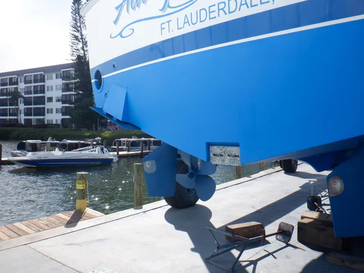 Always Something Yacht Photos Pics 