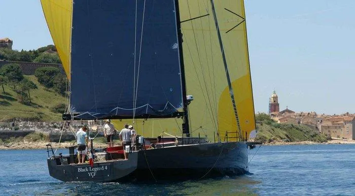 Black Legend 4 Yacht Photos Pics Black Pepper Code 2.1 BLACK LEGEND 4