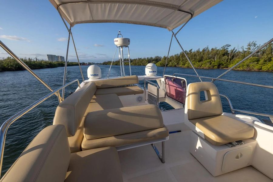 2012 Azimut 40 Flybridge