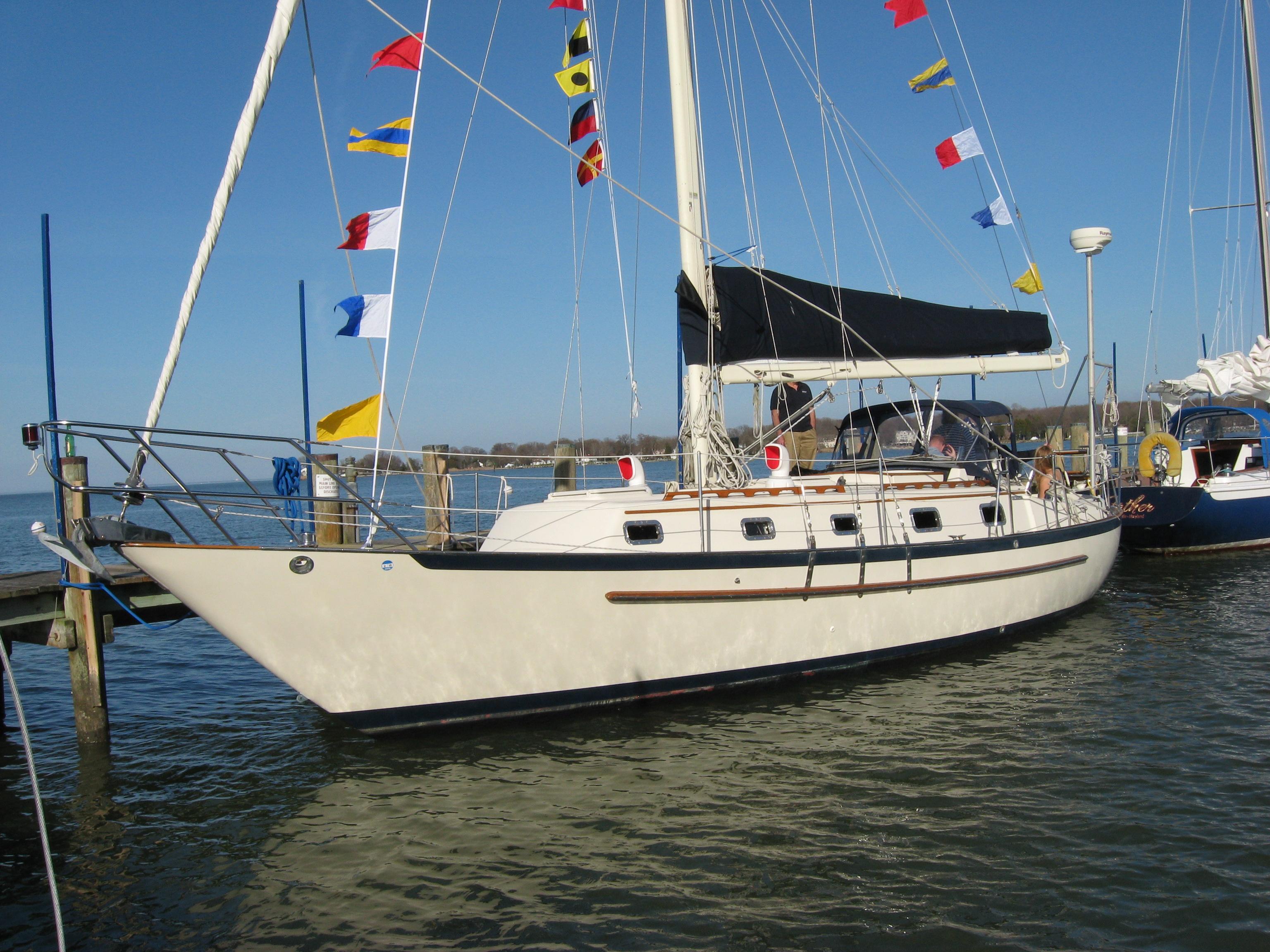 1994 Pacific Seacraft 37 Cruisere til salgs- YachtWorld