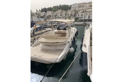 Sessa Marine Key Largo 34 Inboard Line