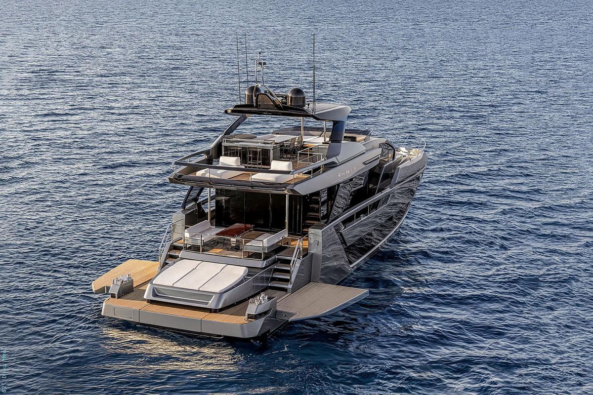 2026 Riva 83 