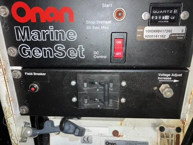 Foxy Flamingo Yacht Photos Pics 