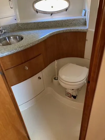 Foxy Flamingo Yacht Photos Pics 