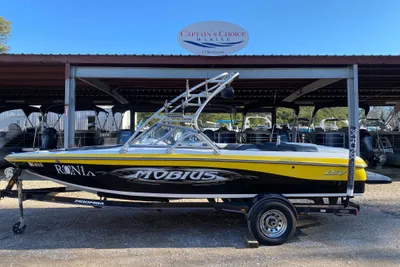 Moomba Mobius LSV
