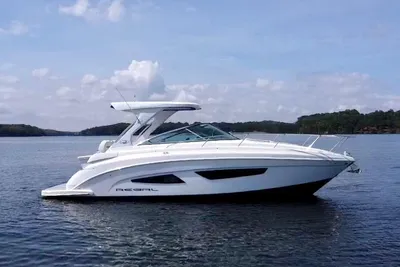 Regal 33 Express