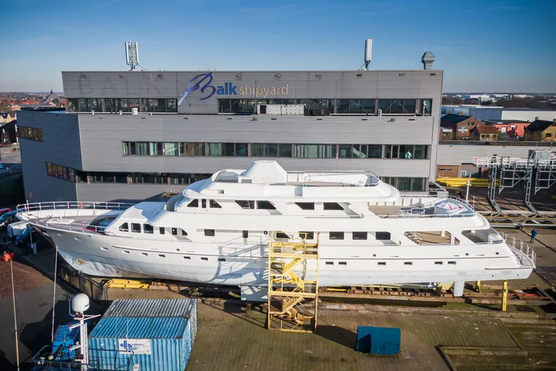 Valeria Yacht Photos Pics 