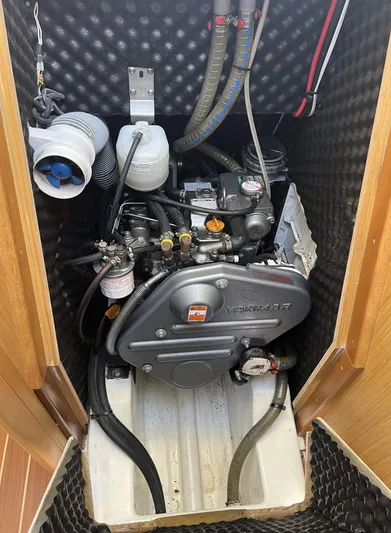 Beckon Yacht Photos Pics Engine compartment of 2010 Jeanneau Sun Odyssey 39i Performance sailboat.