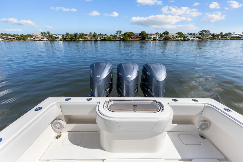 Lost Steer Yacht Photos Pics 