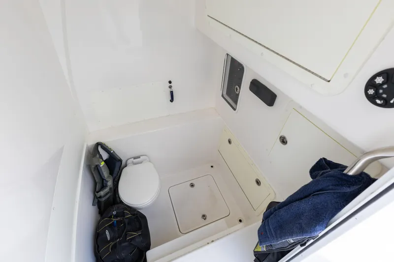 Lost Steer Yacht Photos Pics 