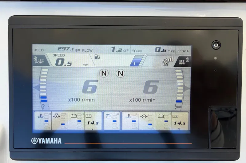  Yacht Photos Pics Yamaha display on 2020 Regulator 31 boat showing speed, fuel, and RPM data.