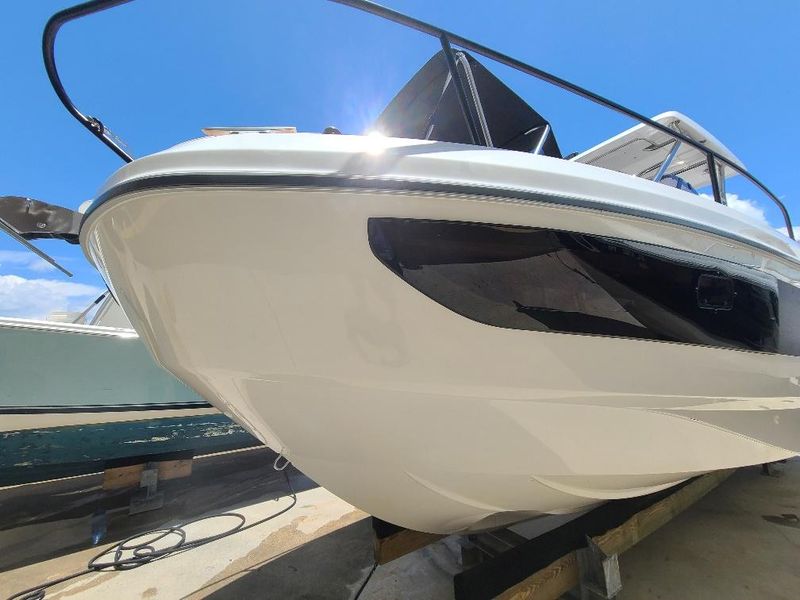 2023 Beneteau Flyer 9