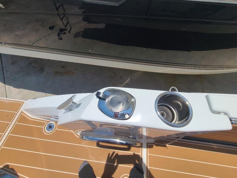 2023 Beneteau Flyer 9