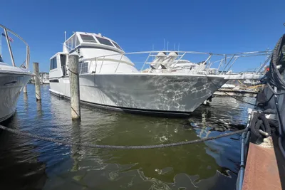 Viking Sports Yacht