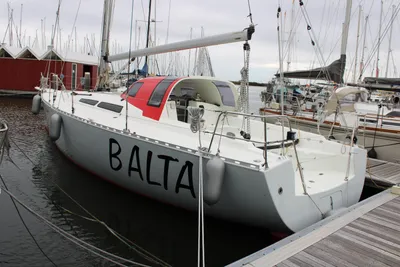 2009 Sailboat Balta 40