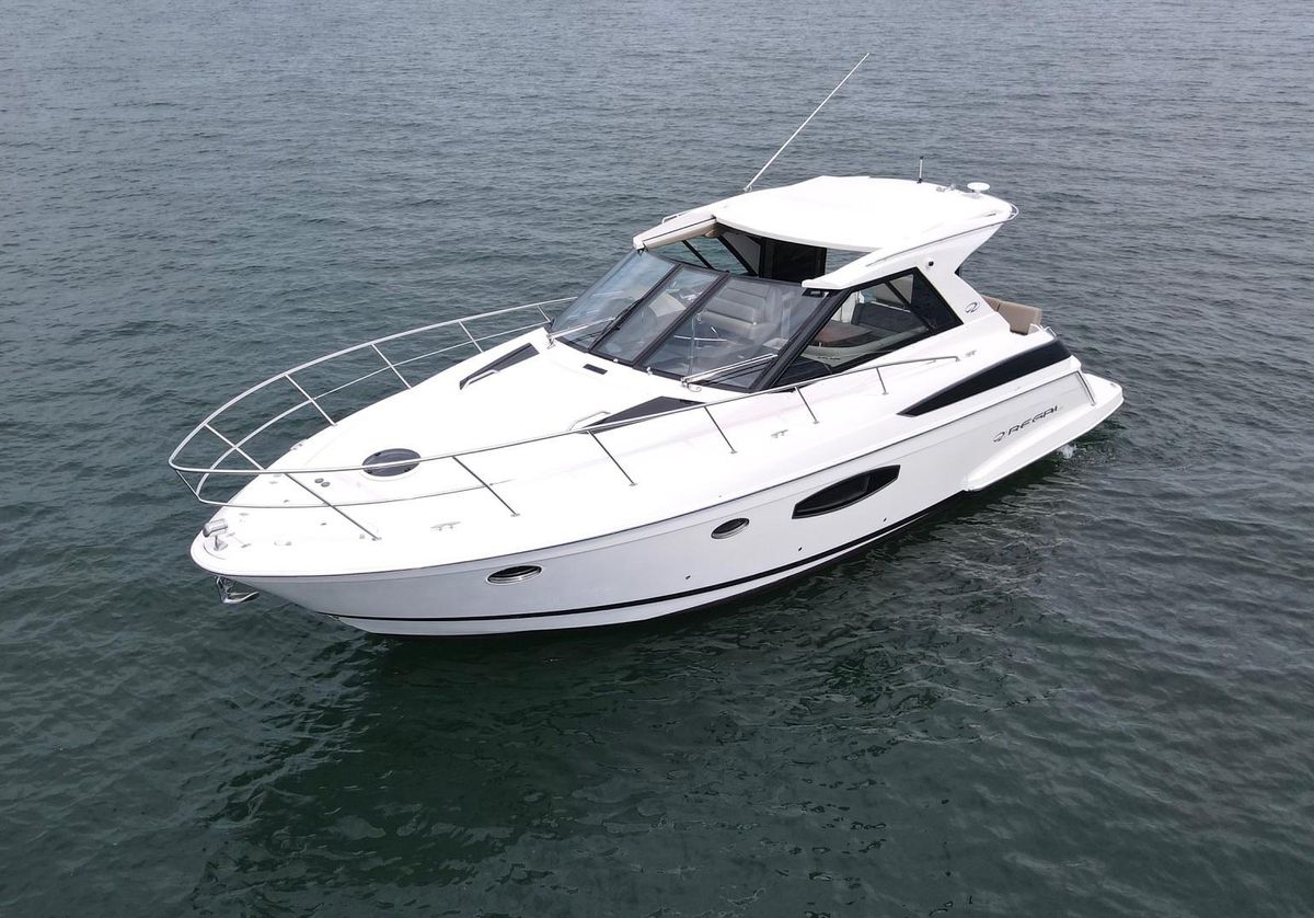 2016 Regal 42 