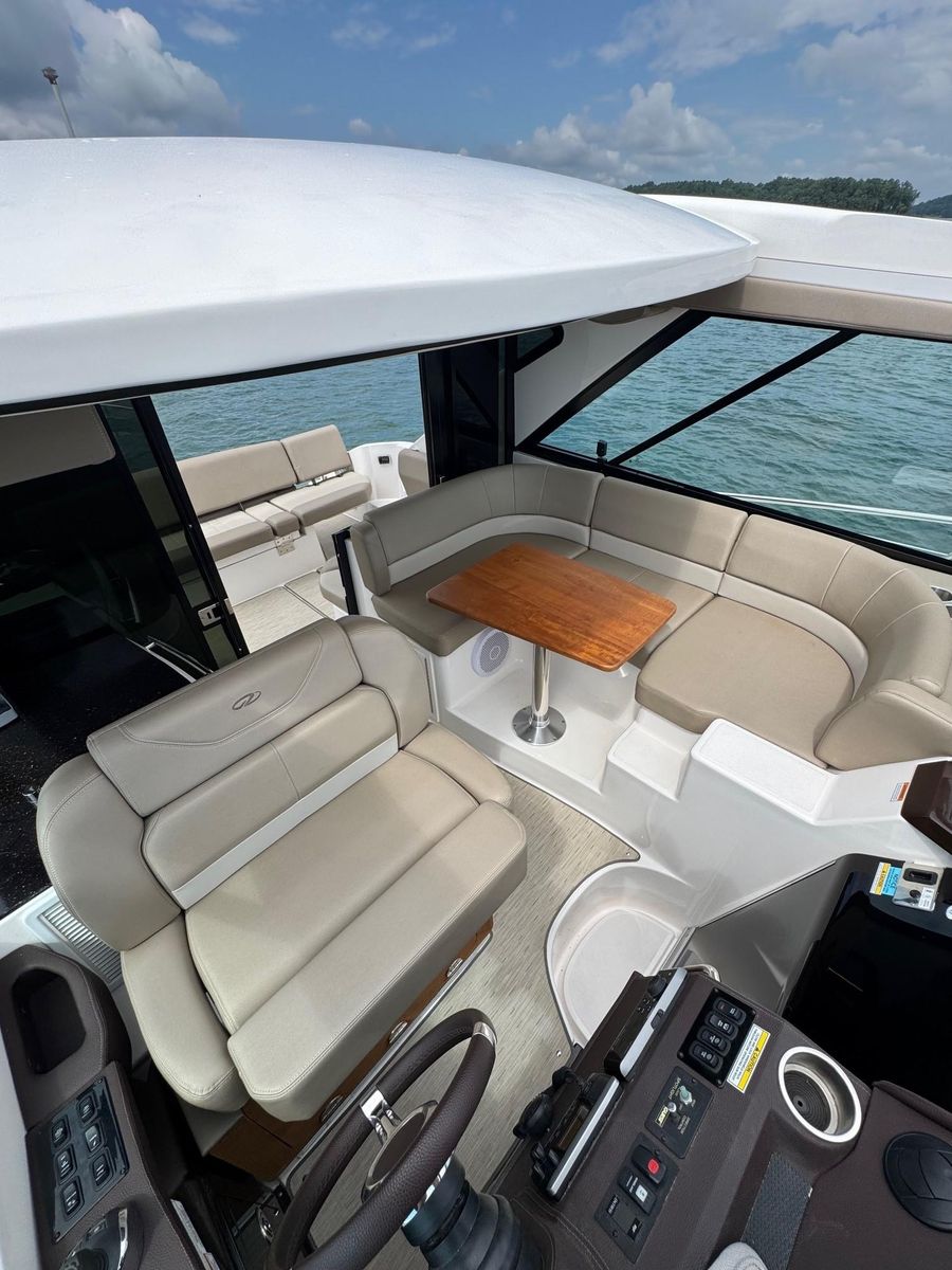 2016 Regal 42 