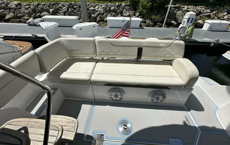 The Lopez Dream Two Yacht Photos Pics 2023 Regal 38 Fxo - Image 3