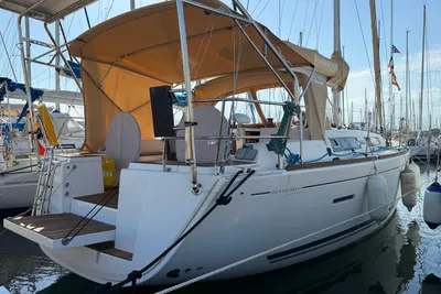 2010 Dufour Dufour 405 GL