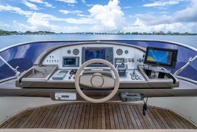 Yacht
