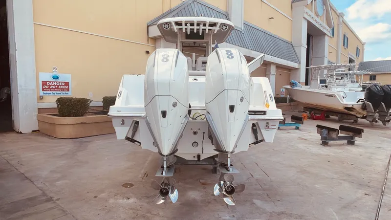 No Name On Record Yacht Photos Pics 